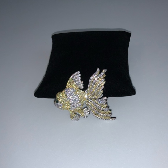 15ct Fish Brooch - Picture 6 of 9